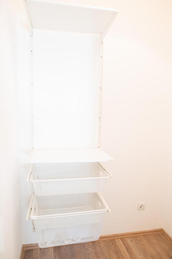 N28 Condo Apartment Next To Andrassy. Budapest Esterno foto